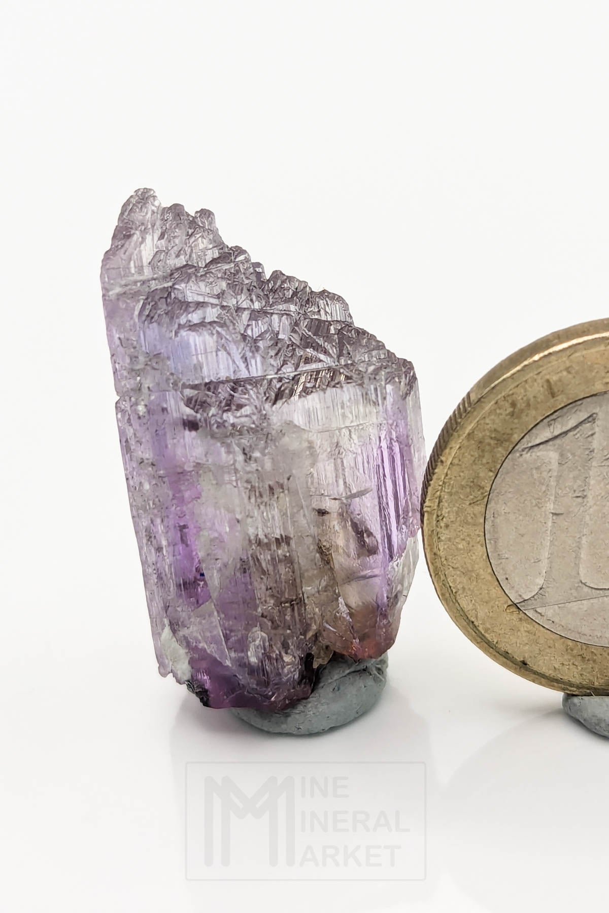Tanzanite (pink)