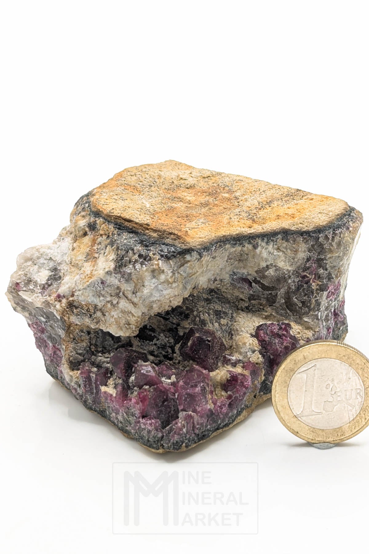 Liddicoatite / Tourmaline