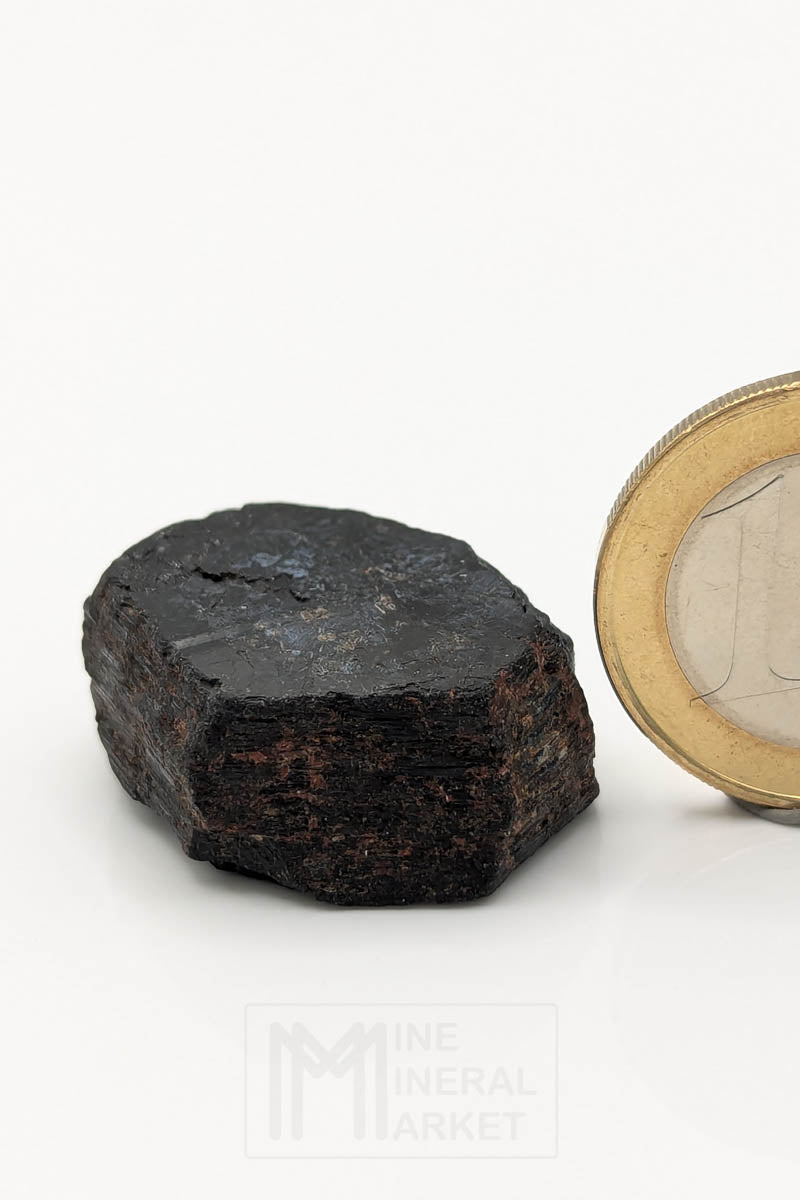 Hibonite