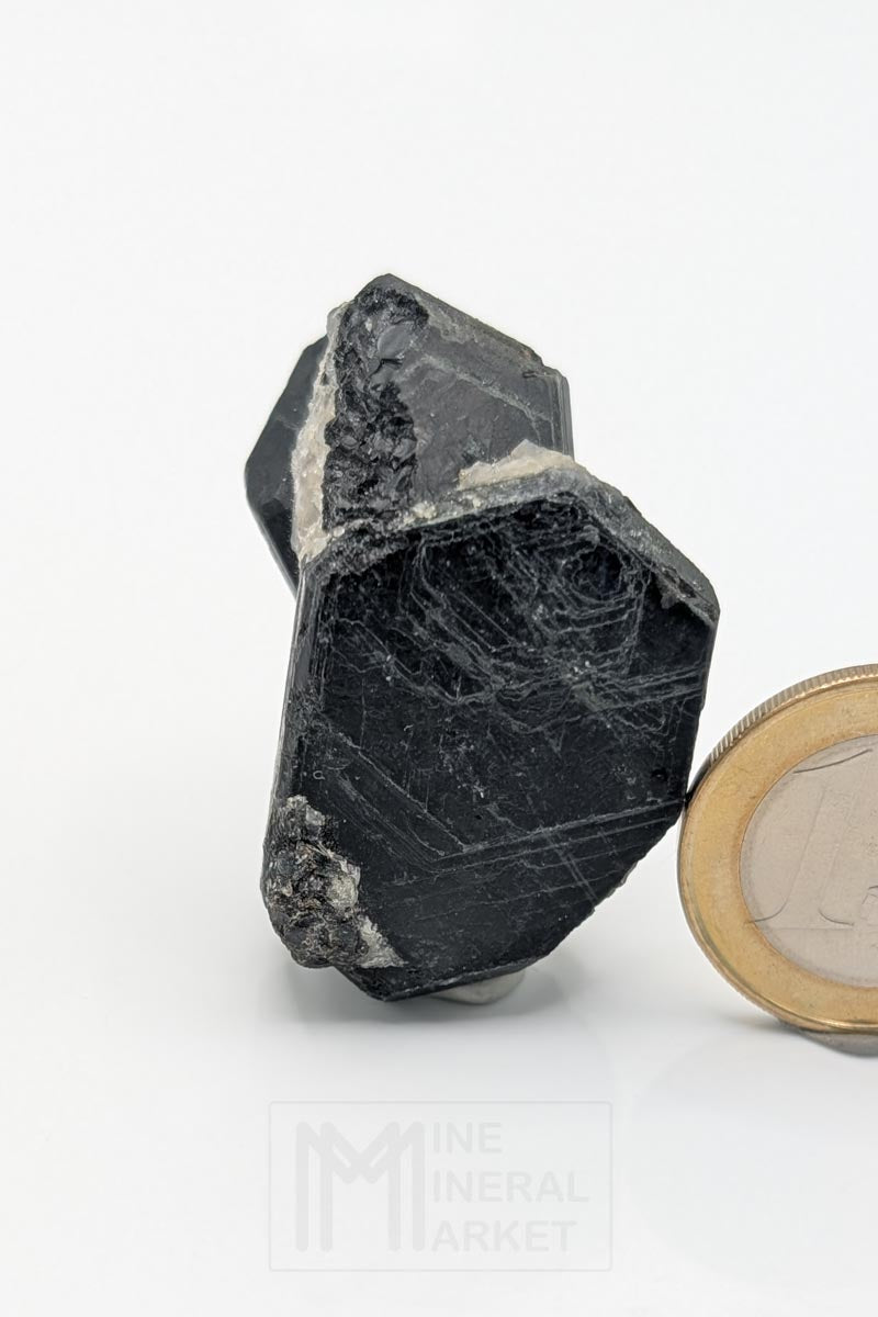 Sapphirine