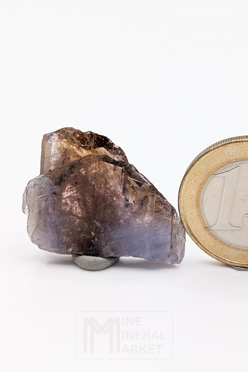 Axinite-(Mg)