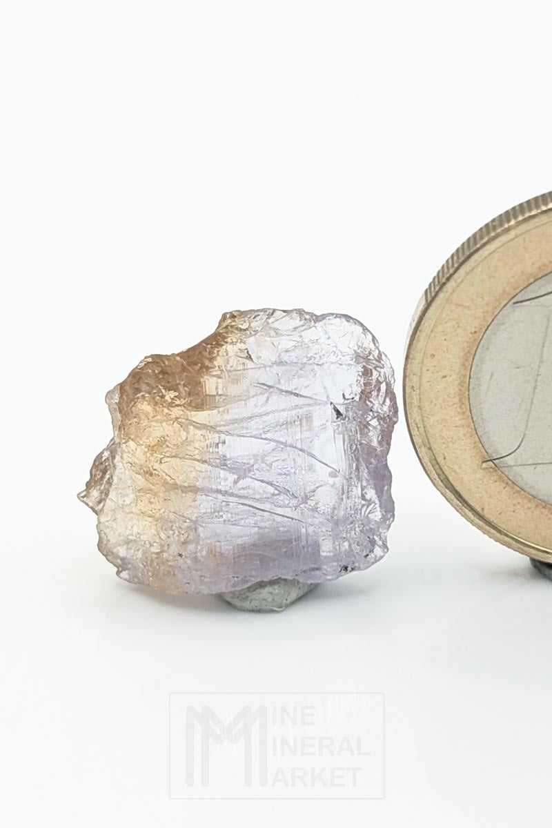 Axinite-(Mg)