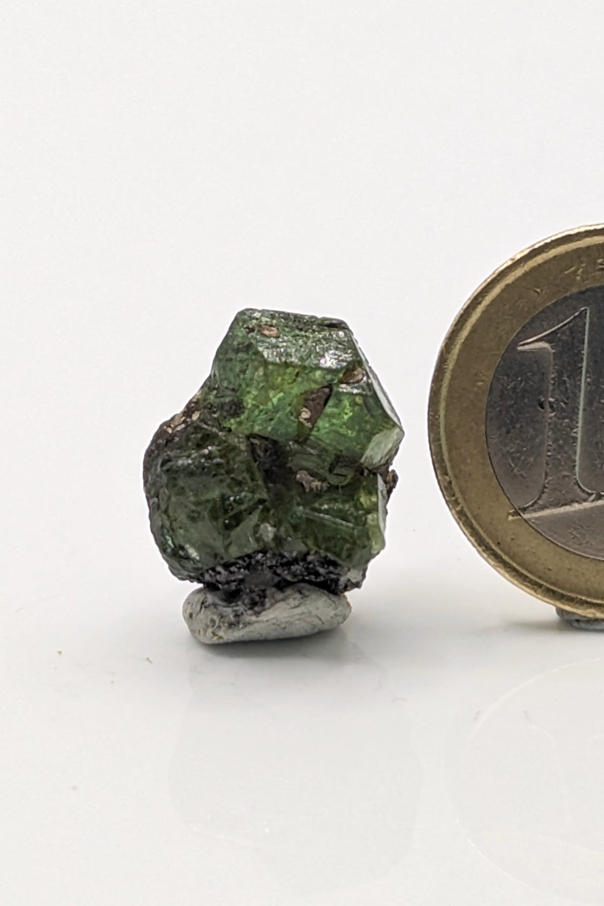 Tsavorite