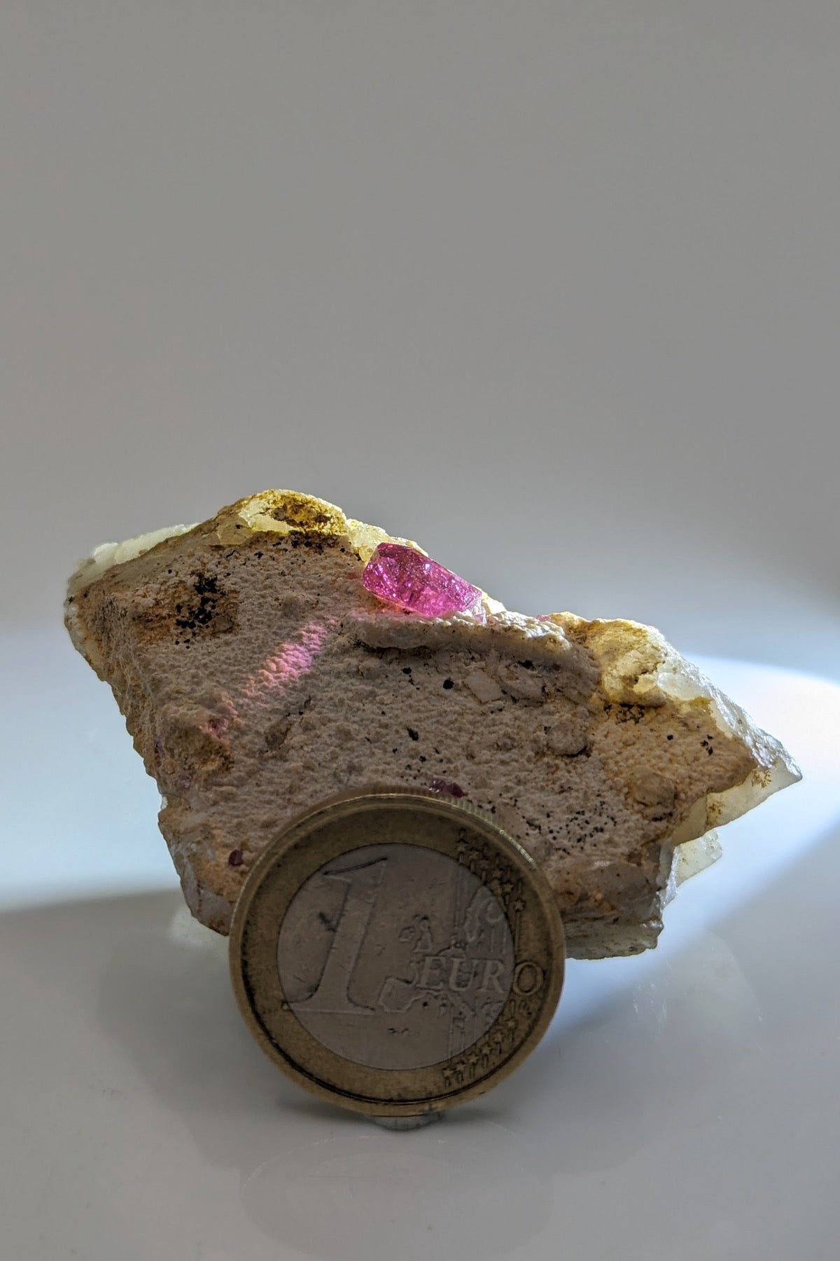 Liddicoatite / Tourmaline