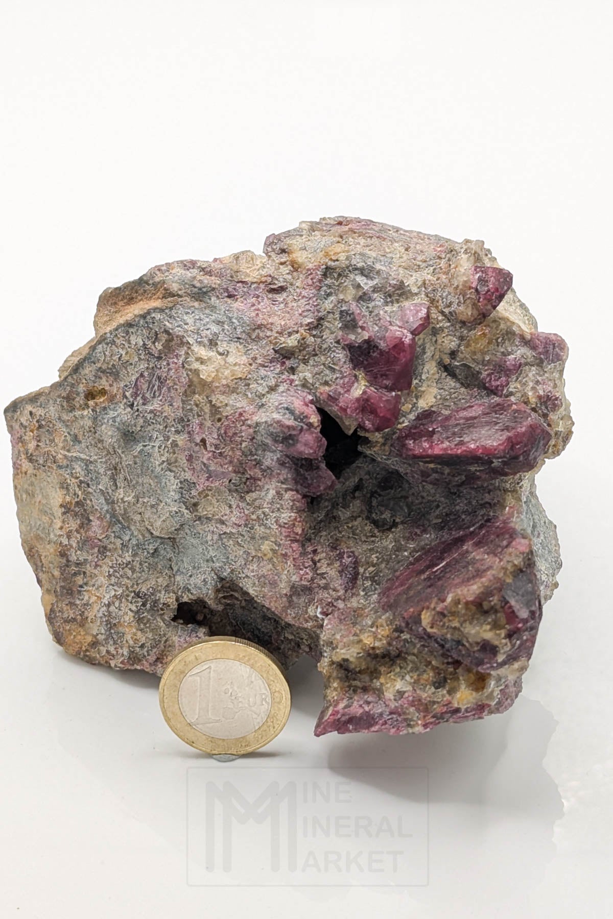 Liddicoatite / Tourmaline