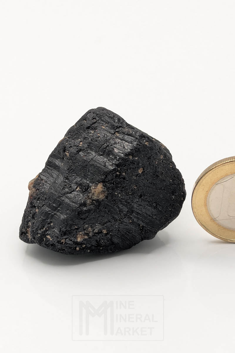 Hibonite