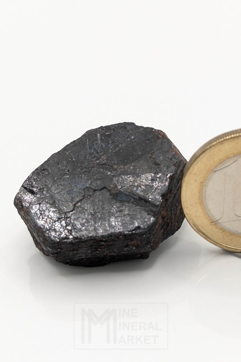 Hibonite