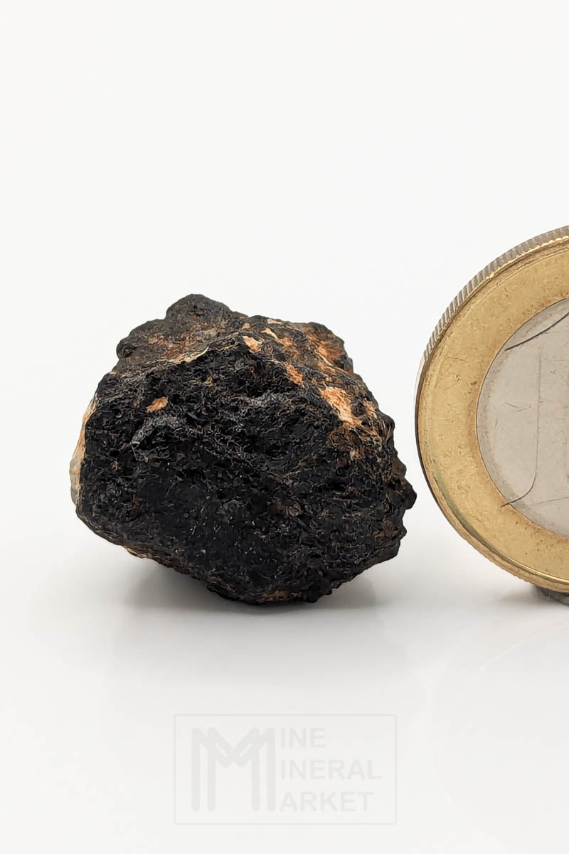 Hibonite